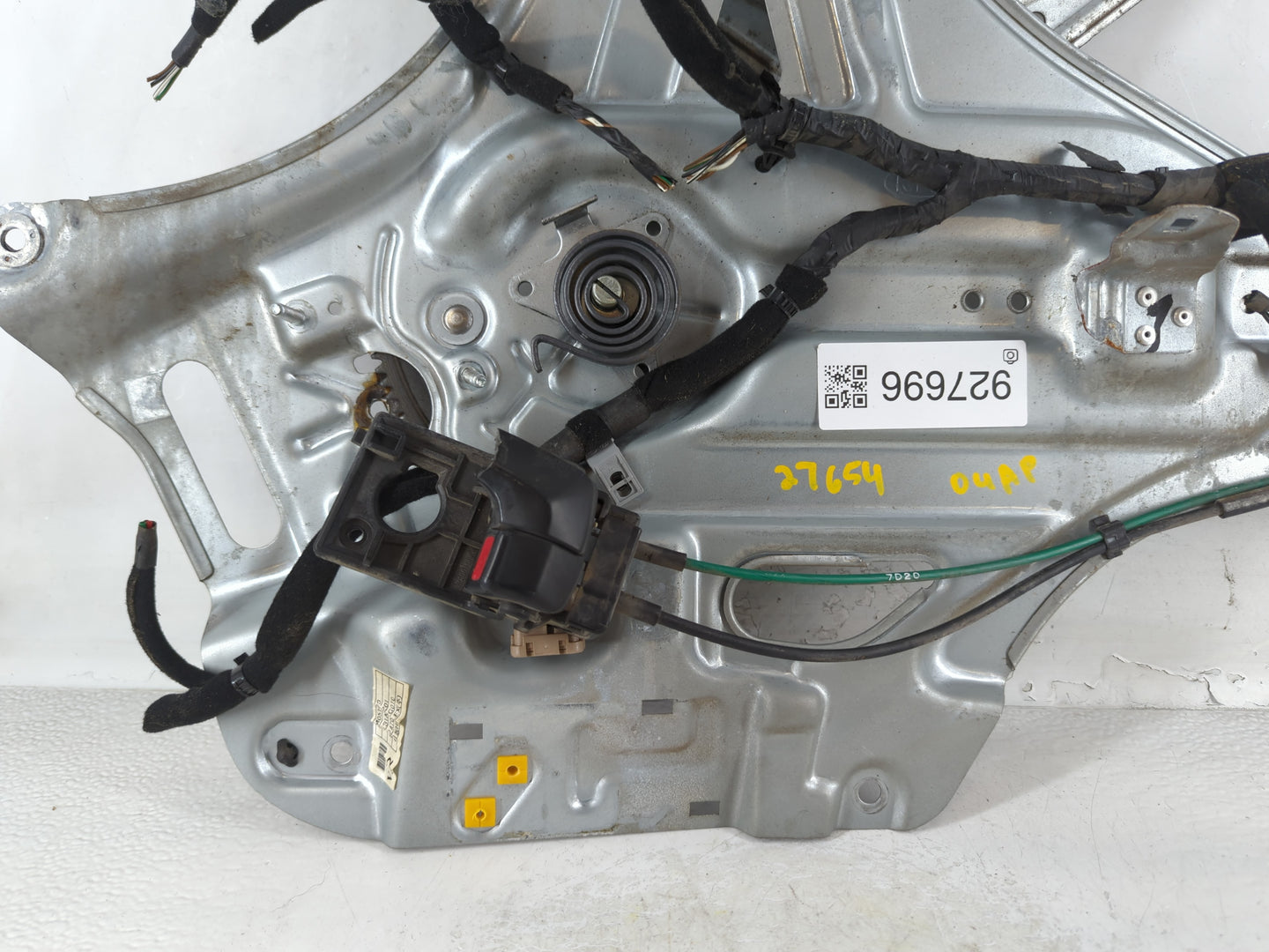 2003-2006 Kia Optima Used Window Regulator Passenger Front - Oemusedautoparts1.com