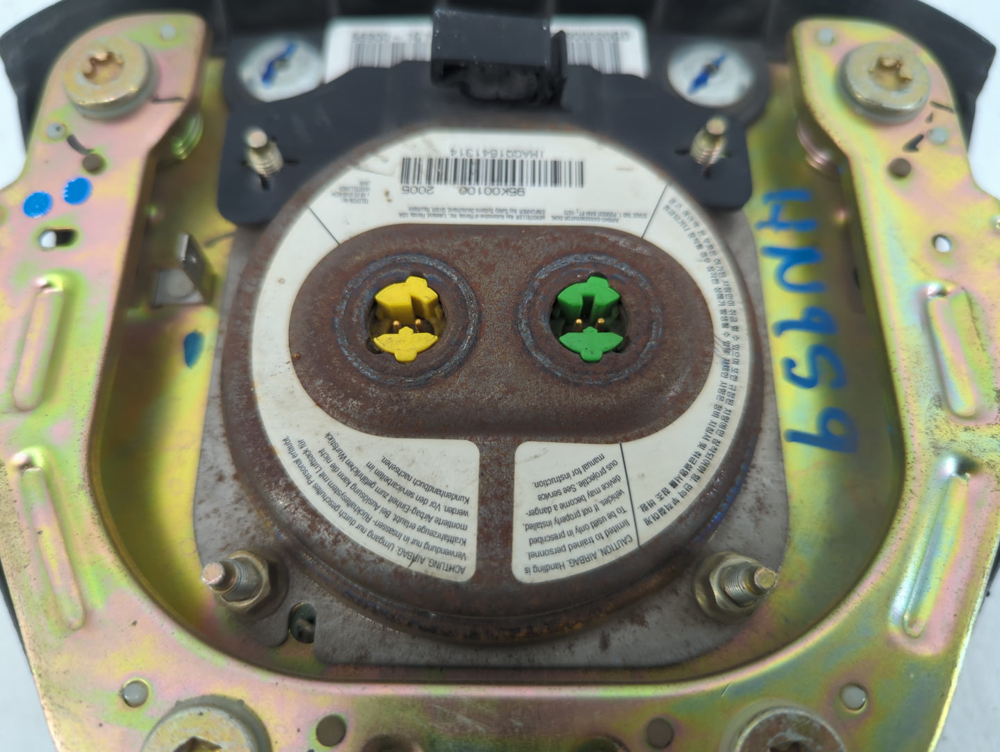 2006-2010 Kia Rio Air Bag Driver Left Steering Wheel Mounted P/N:56900-1G100GD Fits Fits 2006 2007 2008 2009 2010 OEM Used A