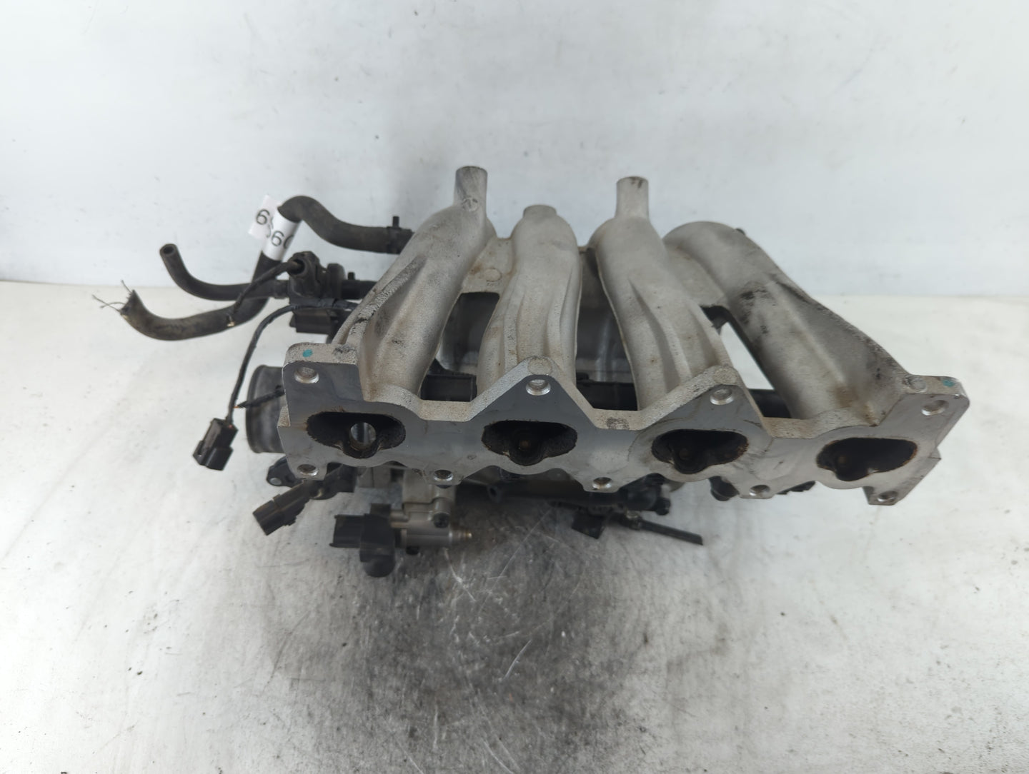 2006 Kia Rio Air Intake Manifold P/N:8328230 35341-25855 Fits OEM Used Auto Parts - Oemusedautoparts1.com