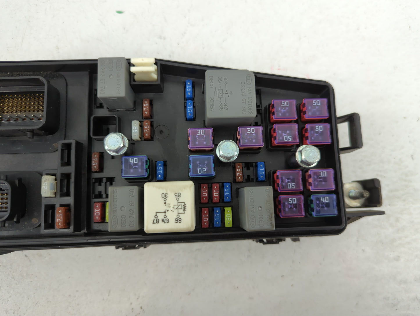 2006-2010 Kia Sedona Fusebox Fuse Box Panel Relay Module P/N:91950 4D040 Fits Fits 2006 2007 2008 2009 2010 OEM Used Auto Pa