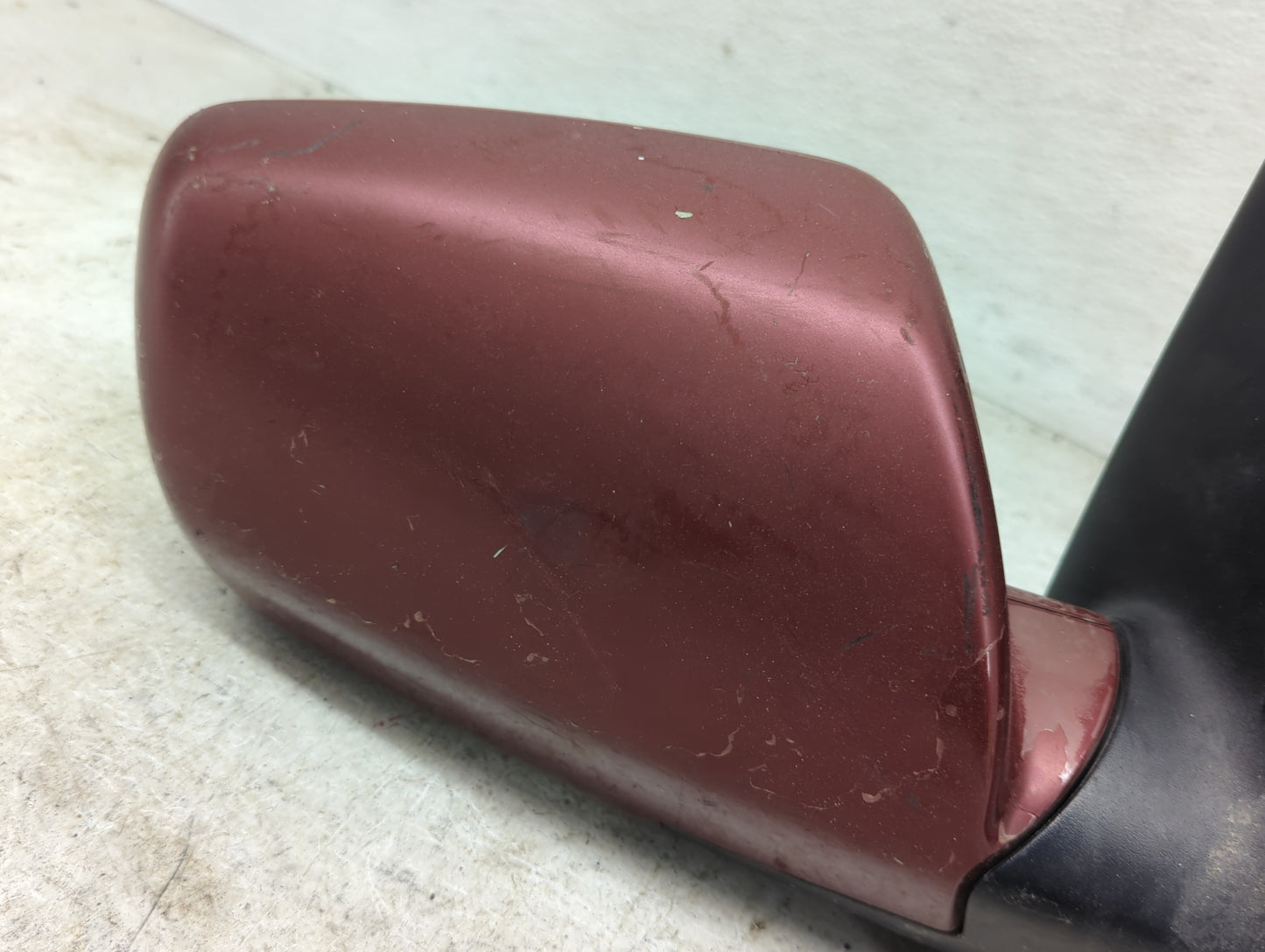 2006-2008 Kia Sedona Passenger Side View Mirror - Right Door Mirror OEM Used - Oemusedautoparts1.com