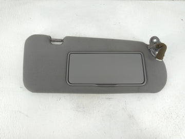 2005-2007 Kia Sorento Sun Visor Shade Replacement Passenger Right Mirror Fits Fits 2005 2006 2007 OEM Used Auto Parts