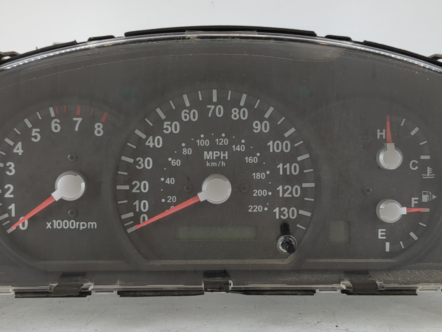2004-2006 Kia Sorento Instrument Cluster Speedometer Gauges Fits Fits 2004 2005 2006 OEM Used Auto Parts - Oemusedautoparts1