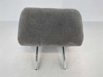 2003-2006 Kia Sorento Headrest Head Rest Rear Center Seat Fits Fits 2003 2004 2005 2006 OEM Used Auto Parts