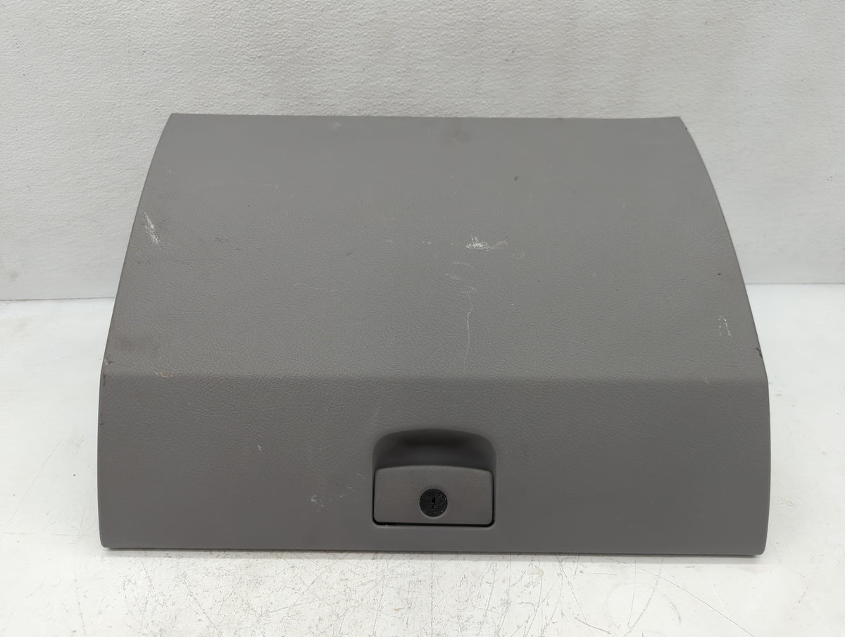 2006 Kia Sorento Passenger Glove Box Door Storage Compartment - Oemusedautoparts1.com