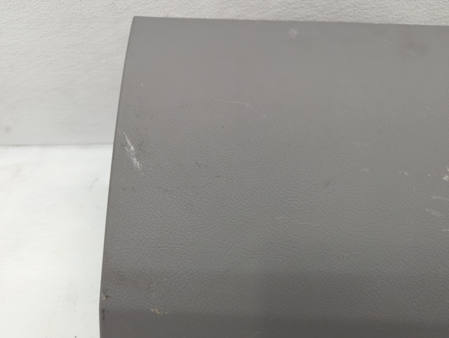 2006 Kia Sorento Passenger Glove Box Door Storage Compartment - Oemusedautoparts1.com