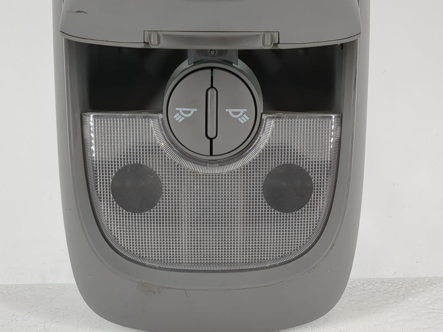 2006 Kia Sorento Overhead Roof Console Interior Dome Light - Oemusedautoparts1.com