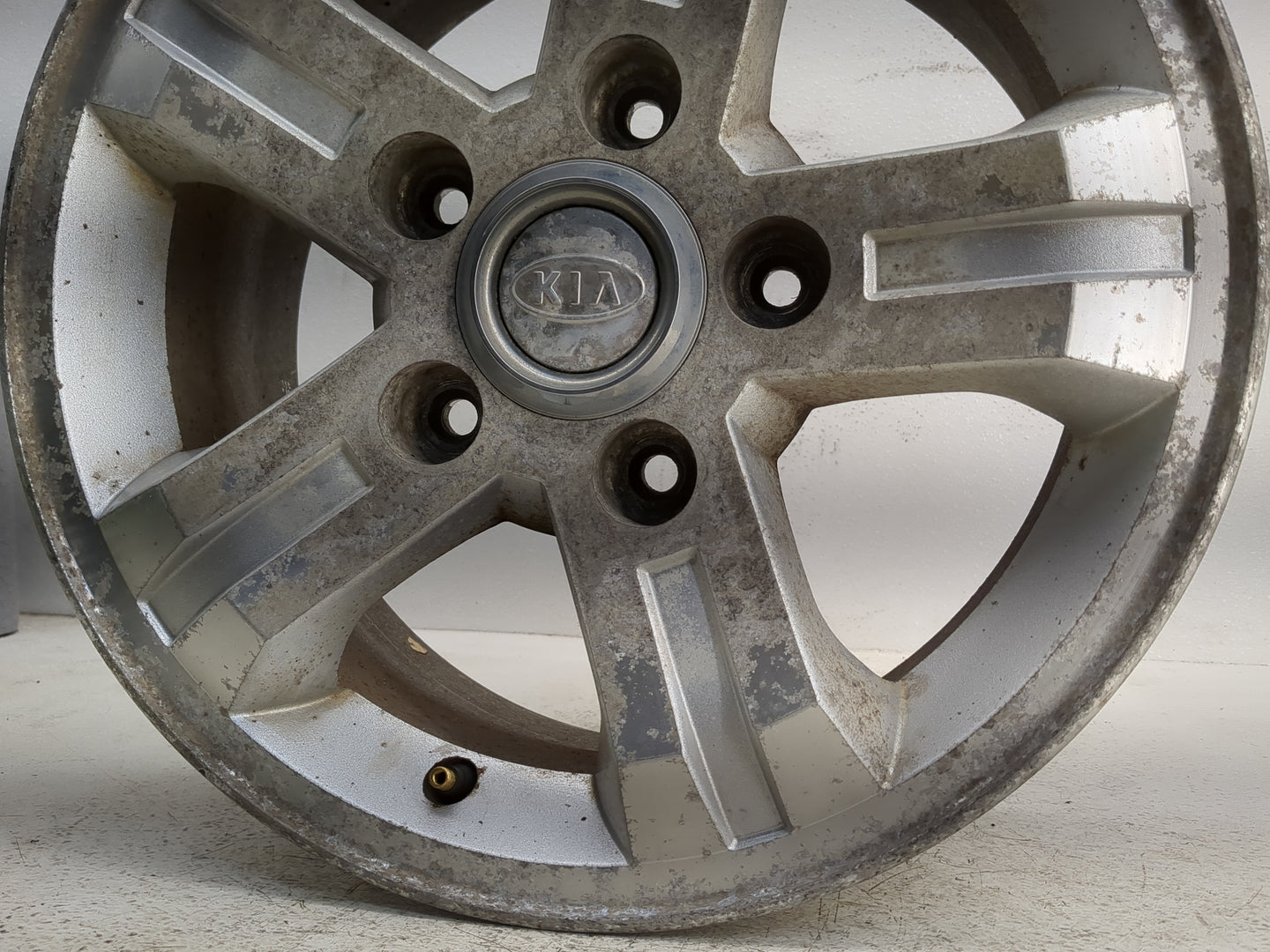 2003-2006 Kia Sorento Oem Wheel Rim - Oemusedautoparts1.com