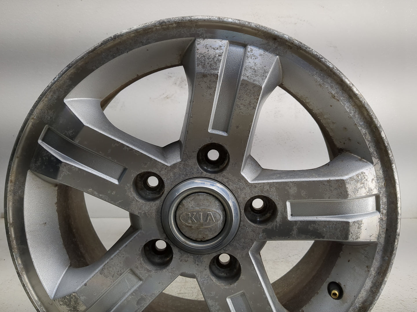 2003-2006 Kia Sorento Oem Wheel Rim - Oemusedautoparts1.com