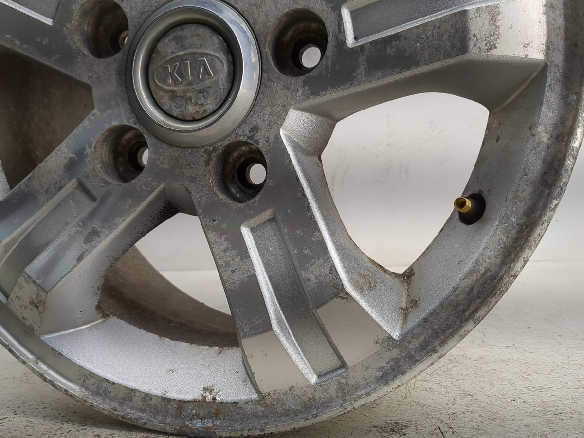 2003-2006 Kia Sorento Oem Wheel Rim 1120242 - Oemusedautoparts1.com