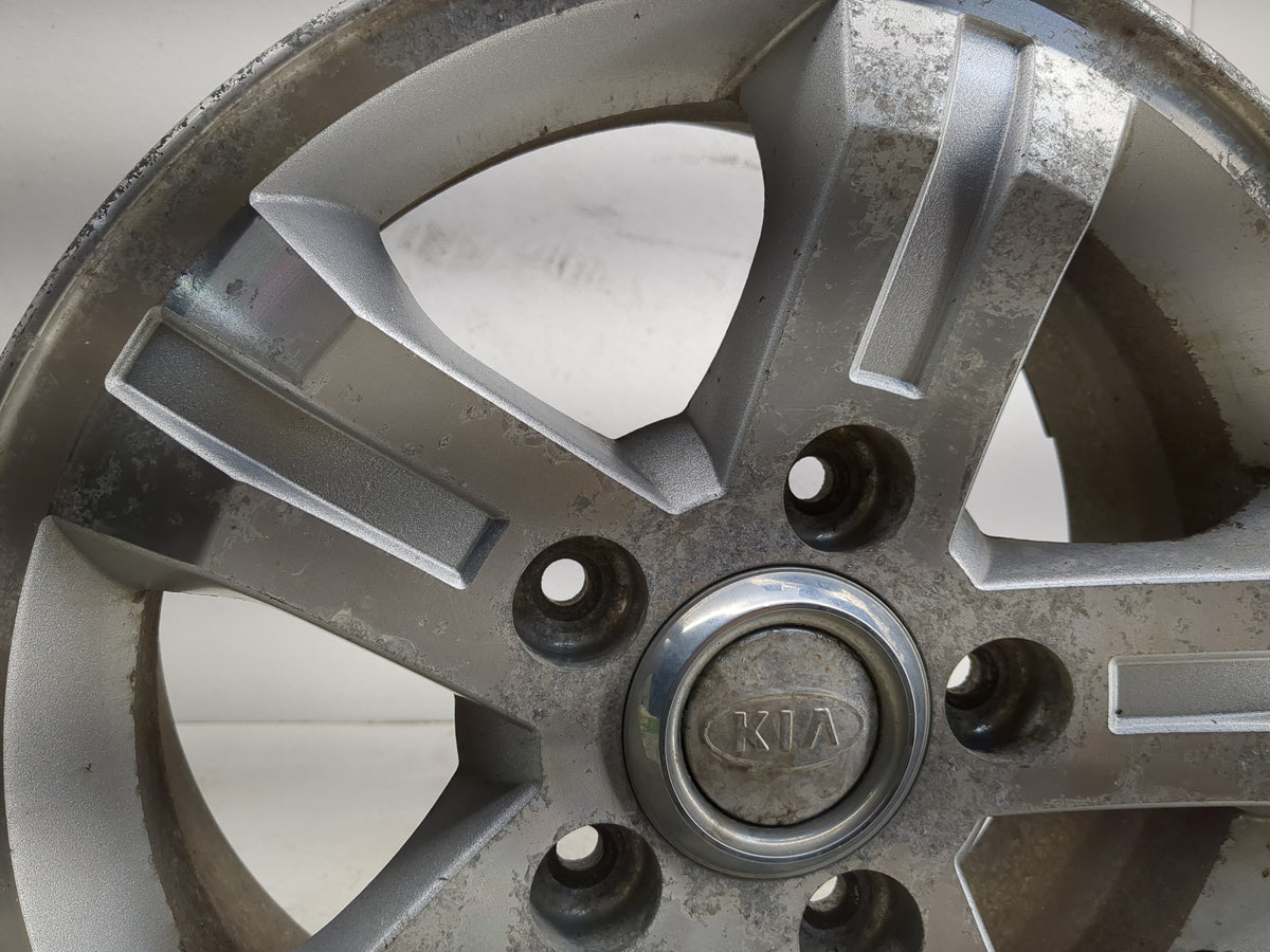 2003-2006 Kia Sorento Oem Wheel Rim 1120242 - Oemusedautoparts1.com