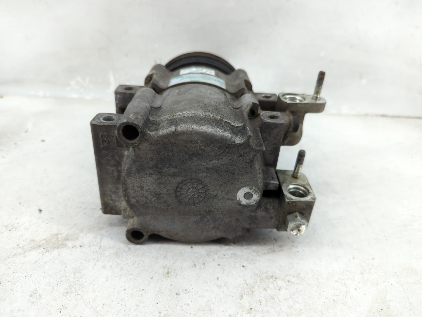 2003-2006 Kia Sorento Air Conditioning A/c Ac Compressor Oem - Oemusedautoparts1.com