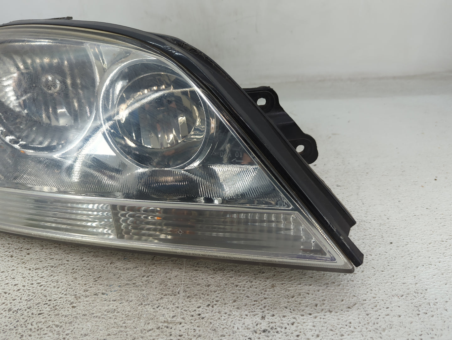 2005-2006 Kia Sorento Passenger Right Oem Head Light Headlight Lamp - Oemusedautoparts1.com
