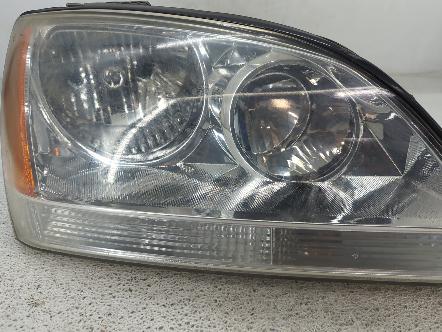 2005-2006 Kia Sorento Passenger Right Oem Head Light Headlight Lamp - Oemusedautoparts1.com