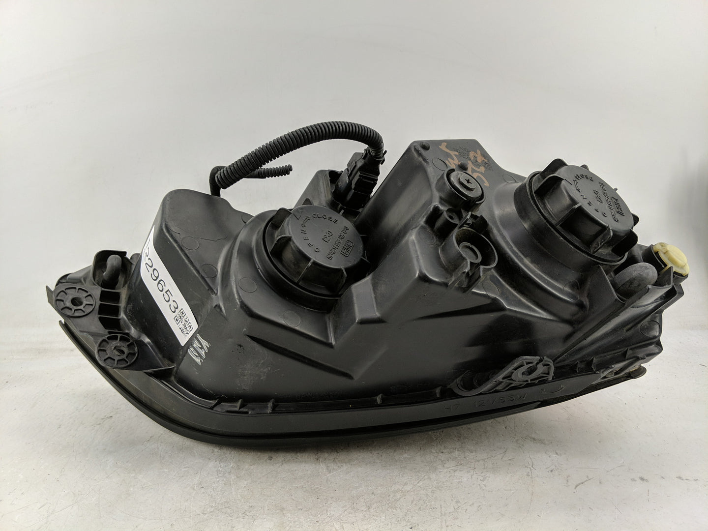 2003-2004 Kia Sorento Driver Left Oem Head Light Headlight Lamp - Oemusedautoparts1.com