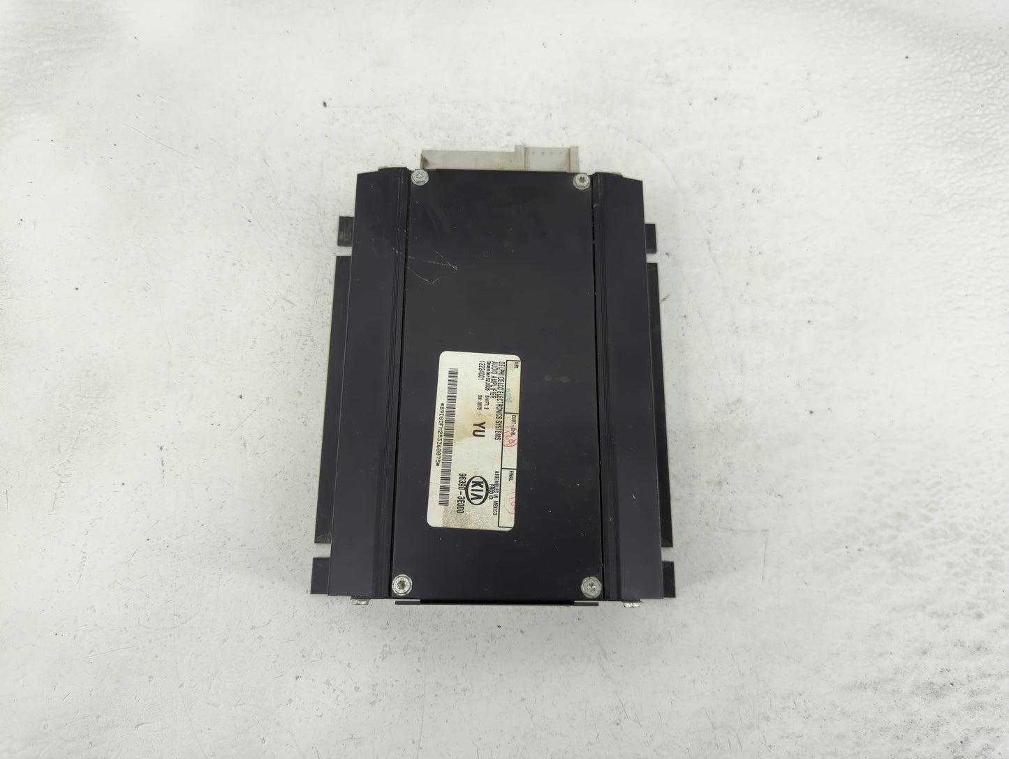 2003-2006 Kia Sorento Radio AM FM Cd Player Receiver Replacement P/N:96390-3E000 Fits Fits 2003 2004 2005 2006 OEM Used Auto