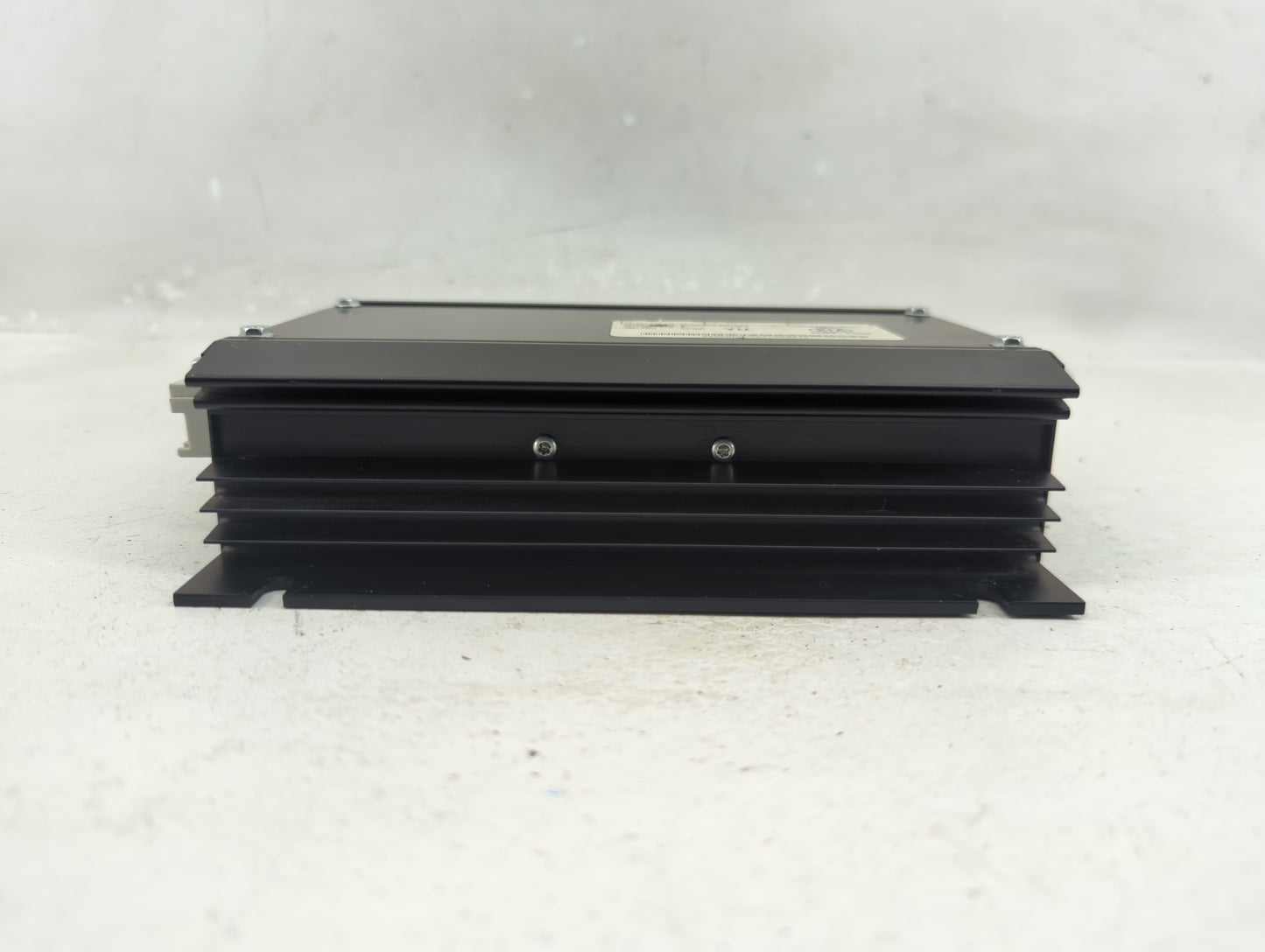 2003-2006 Kia Sorento Radio AM FM Cd Player Receiver Replacement P/N:96390-3E000 Fits Fits 2003 2004 2005 2006 OEM Used Auto