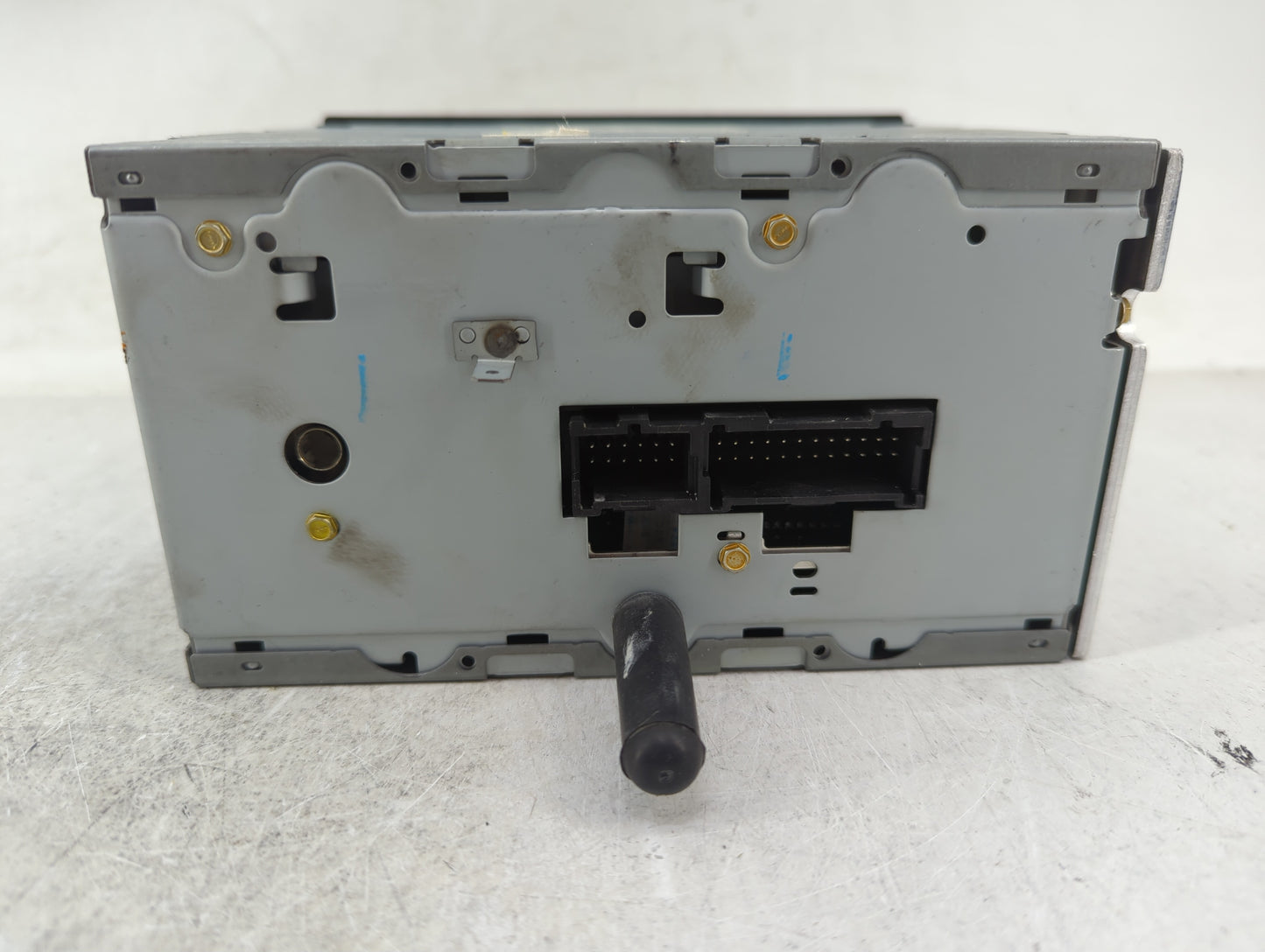 2003-2006 Kia Sorento Radio AM FM Cd Player Receiver Replacement P/N:28034992 96110-3E000 Fits Fits 2003 2004 2005 2006 OEM 