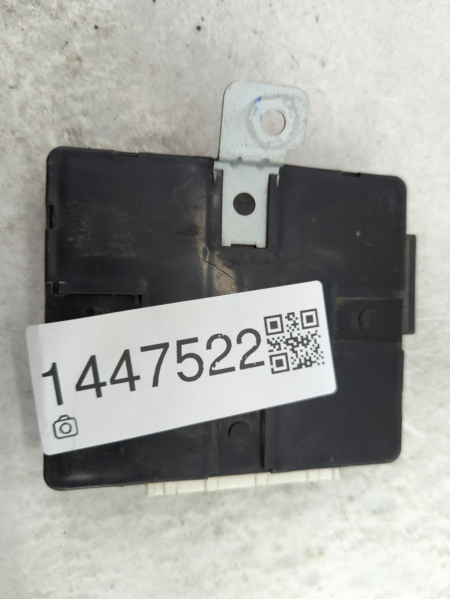 2005-2006 Kia Sorento Traction Control Module - Oemusedautoparts1.com