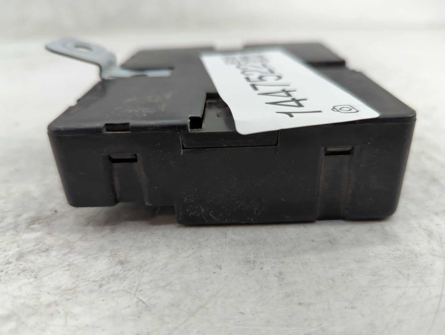 2005-2006 Kia Sorento Traction Control Module - Oemusedautoparts1.com