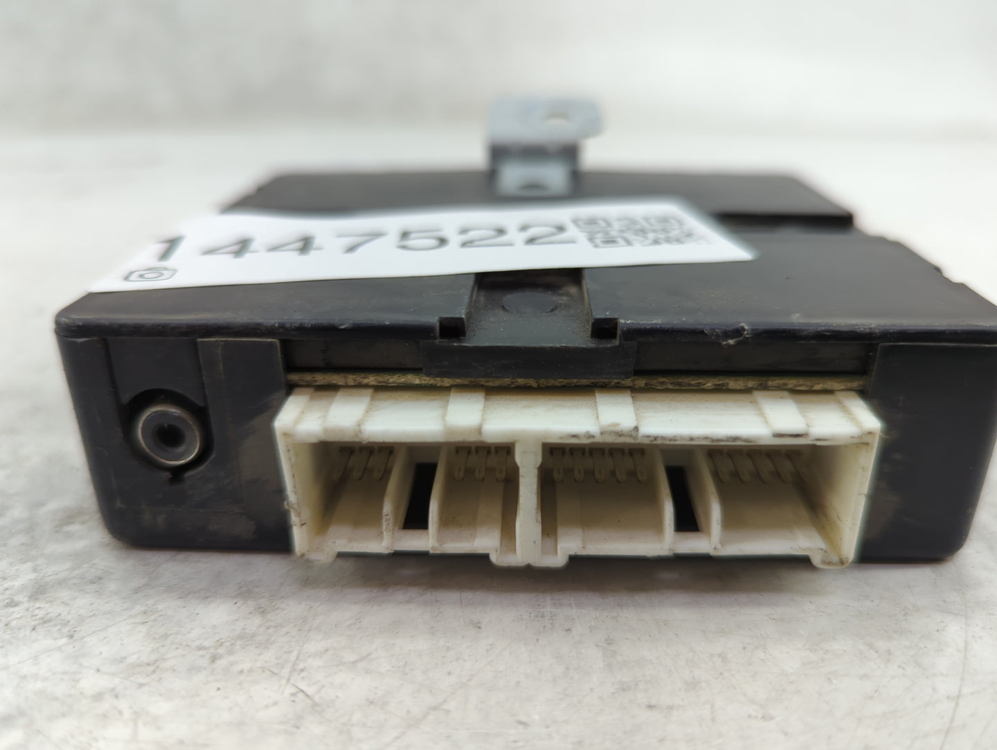 2005-2006 Kia Sorento Traction Control Module - Oemusedautoparts1.com