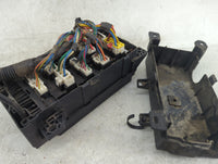 2003-2006 Kia Sorento Fusebox Fuse Box Panel Relay Module P/N:91160-3E000 Fits Fits 2003 2004 2005 2006 OEM Used Auto Parts 