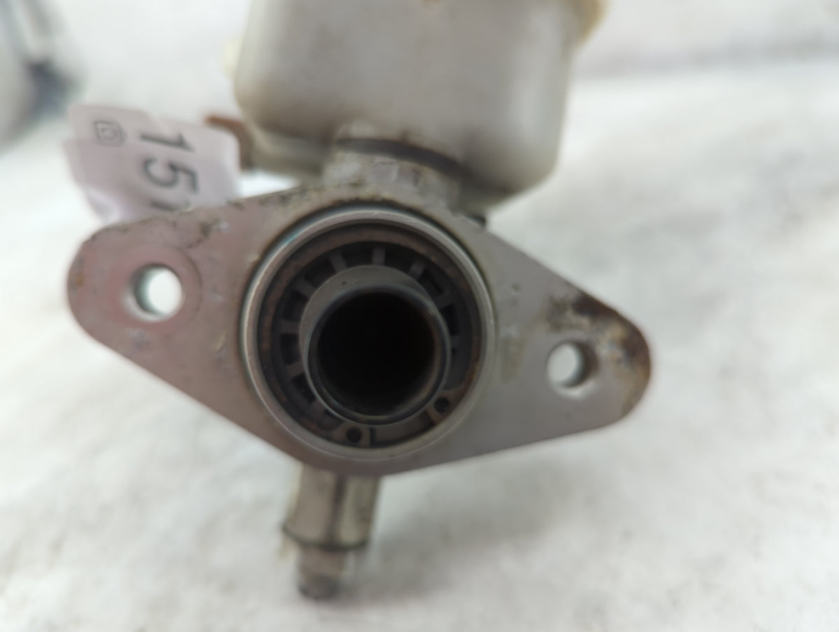2003-2006 Kia Sorento Brake Master Cylinder - Oemusedautoparts1.com