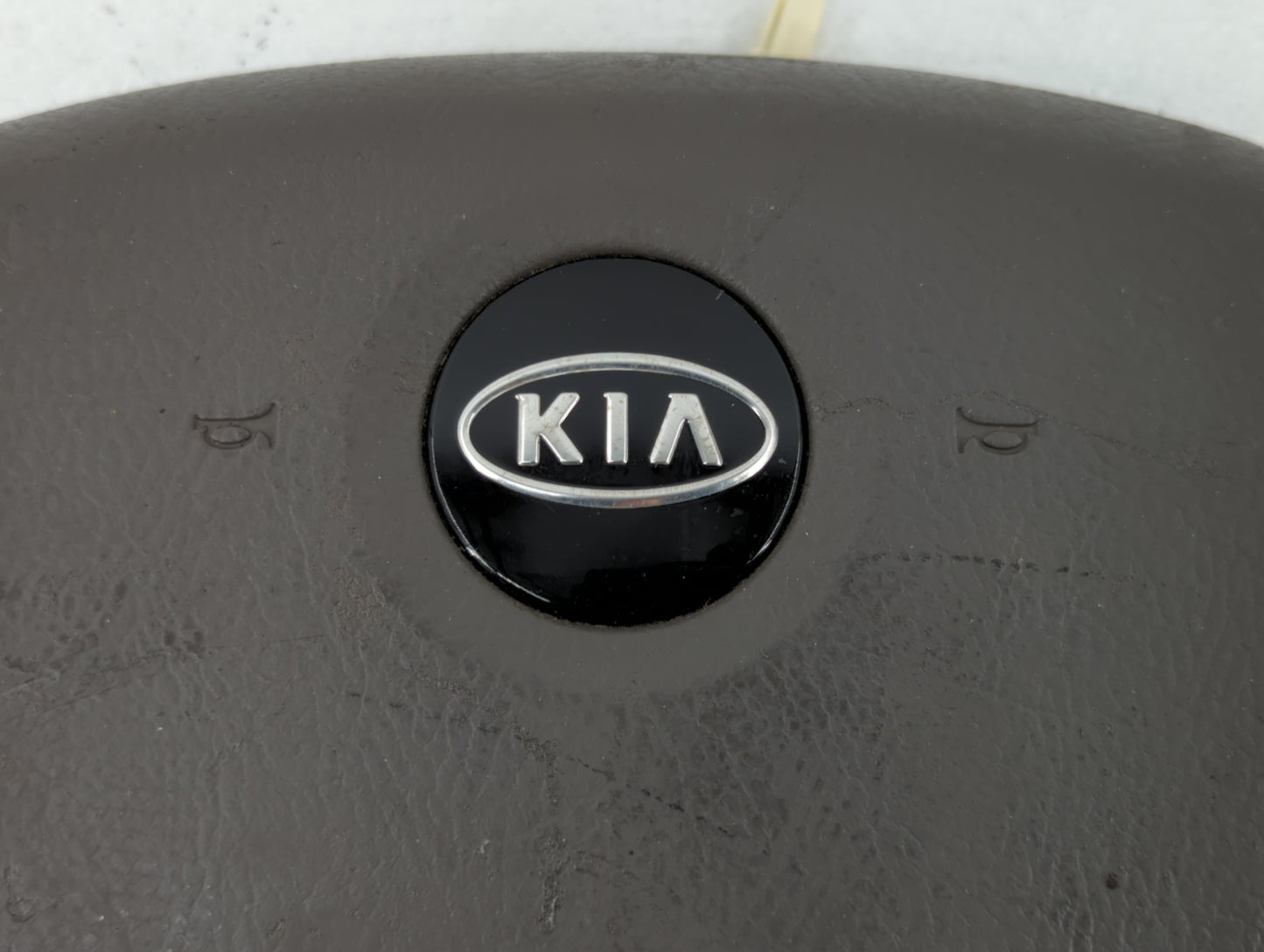 2005-2006 Kia Sorento Air Bag Driver Left Steering Wheel Mounted P/N:56910-3E520 Fits Fits 2005 2006 OEM Used Auto Parts - O