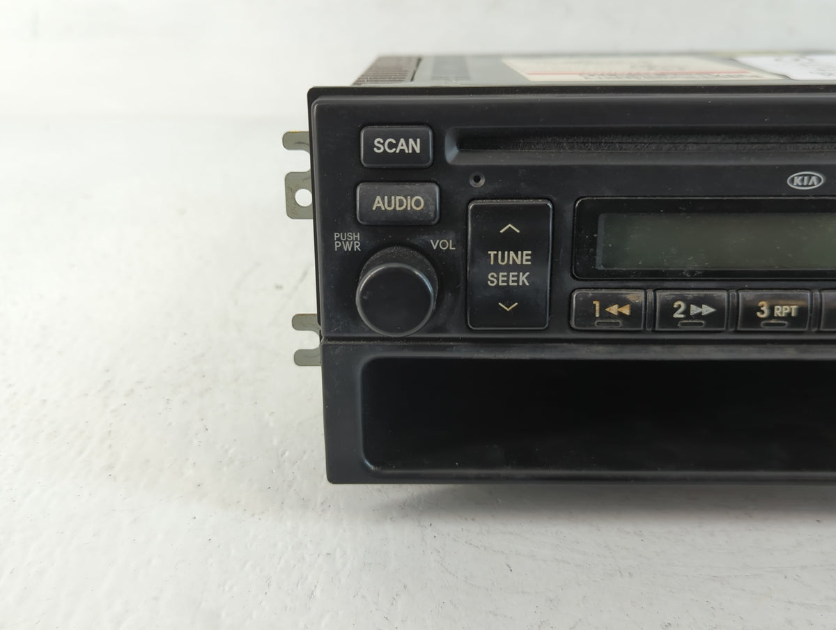 2003-2006 Kia Sorento Am Fm Cd Player Radio Receiver 751414 - Oemusedautoparts1.com