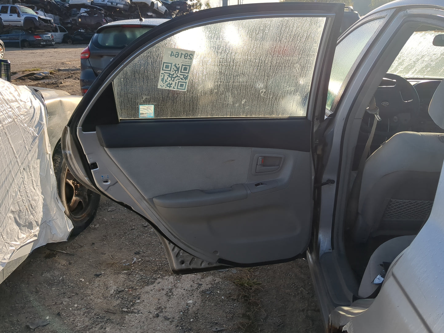 2004-2009 Kia Spectra Driver Rear Door Oem 1184269 - Oemusedautoparts1.com