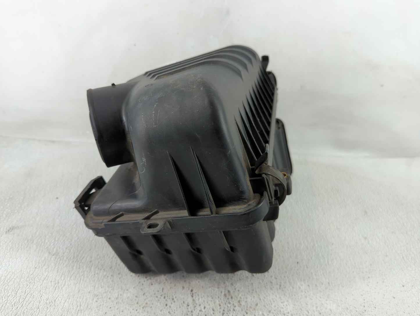 2004-2006 Kia Spectra Air Cleaner Intake-duct Hose Tube - Oemusedautoparts1.com