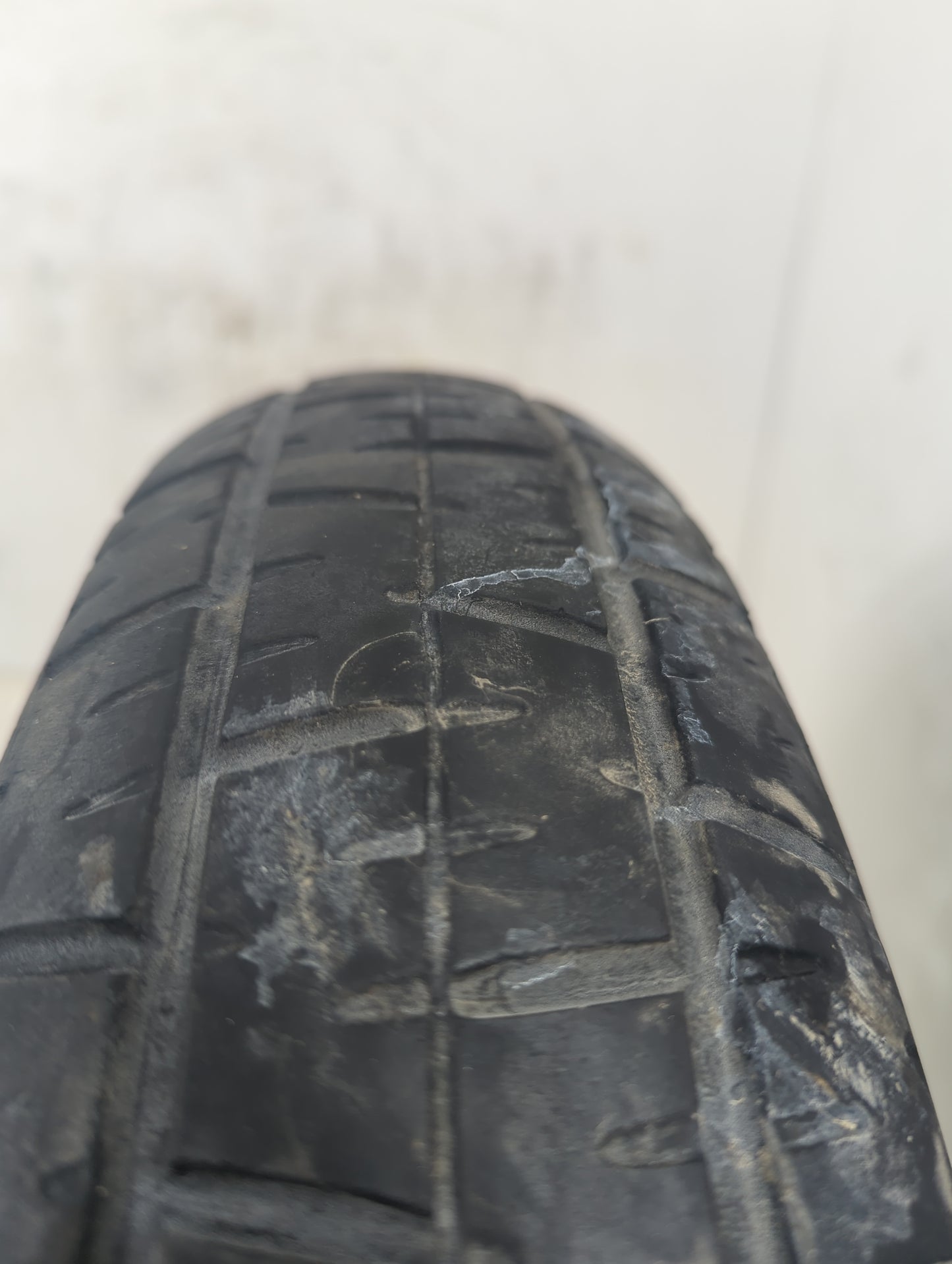 2004-2009 Kia Spectra Spare Donut Tire Wheel Rim Oem - Oemusedautoparts1.com
