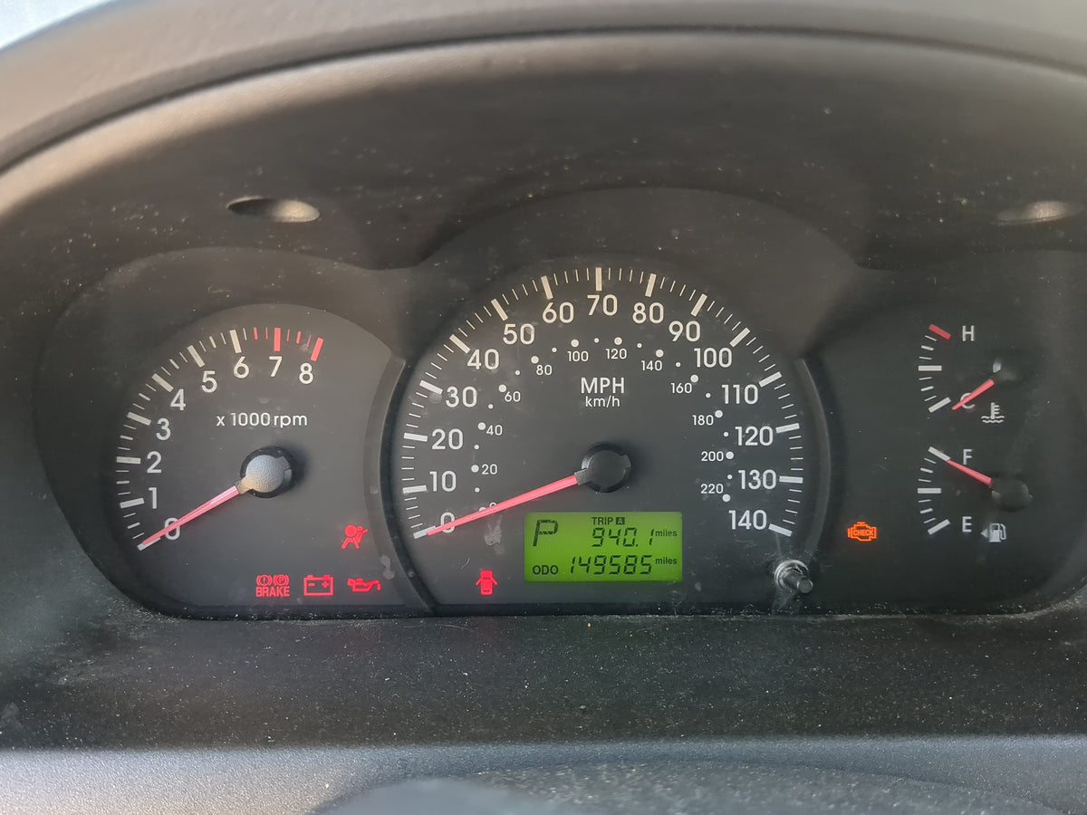 2004-2006 Kia Spectra Instrument Cluster Speedometer Gauges Miles:150K Fits Fits 2004 2005 2006 OEM Used Auto Parts - Oemuse