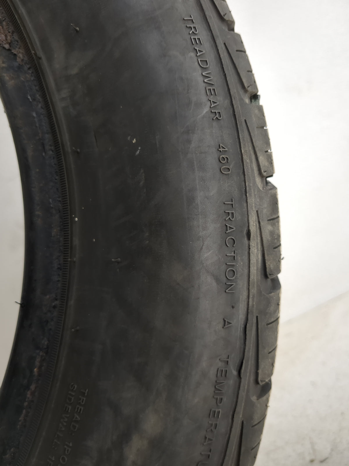 Used Tire 195/60R15 DELTA GRAND PRIX TOUR RS 88H - Tread Depth 9/32 - Oemusedautoparts1.com