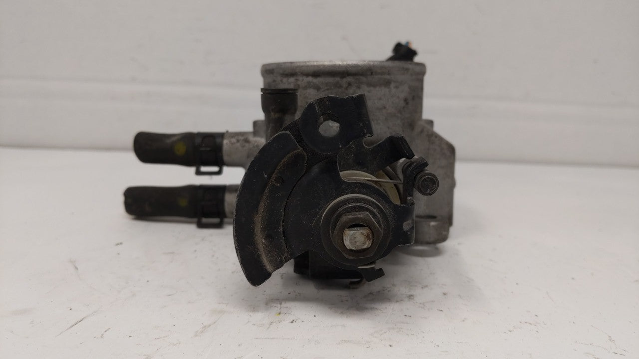2004-2009 Kia Spectra Throttle Body P/N:35100-23701 35400-23701 Fits Fits 2003 2004 2005 2006 2007 2008 2009 2010 OEM Used A