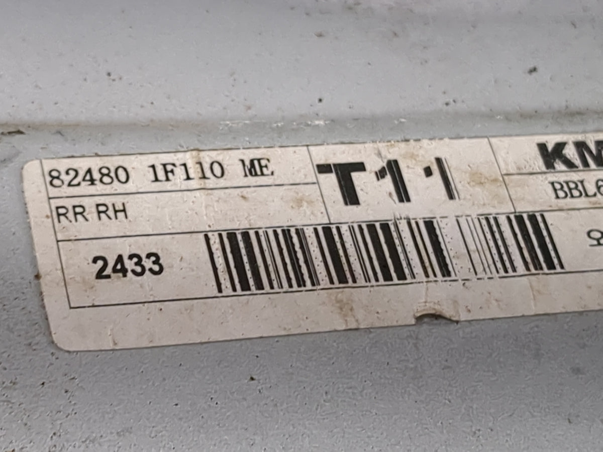 2005-2010 Kia Sportage Passenger Front Right Power Window Motor 1501927 - Oemusedautoparts1.com