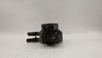 2005-2010 Kia Sportage Throttle Body P/N:35400-23701 Fits Fits 2003 2004 2005 2006 2007 2008 2009 2010 OEM Used Auto Parts -