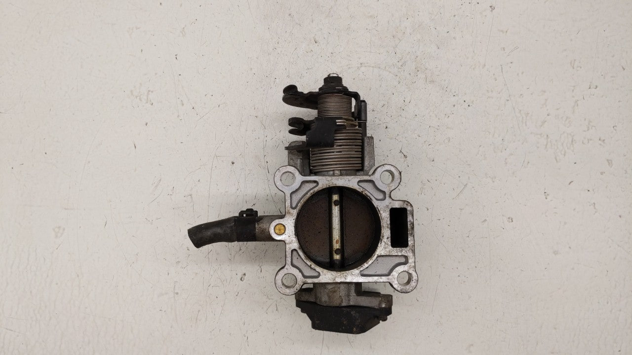 2005-2010 Kia Sportage Throttle Body P/N:35400-23701 Fits Fits 2003 2004 2005 2006 2007 2008 2009 2010 OEM Used Auto Parts -