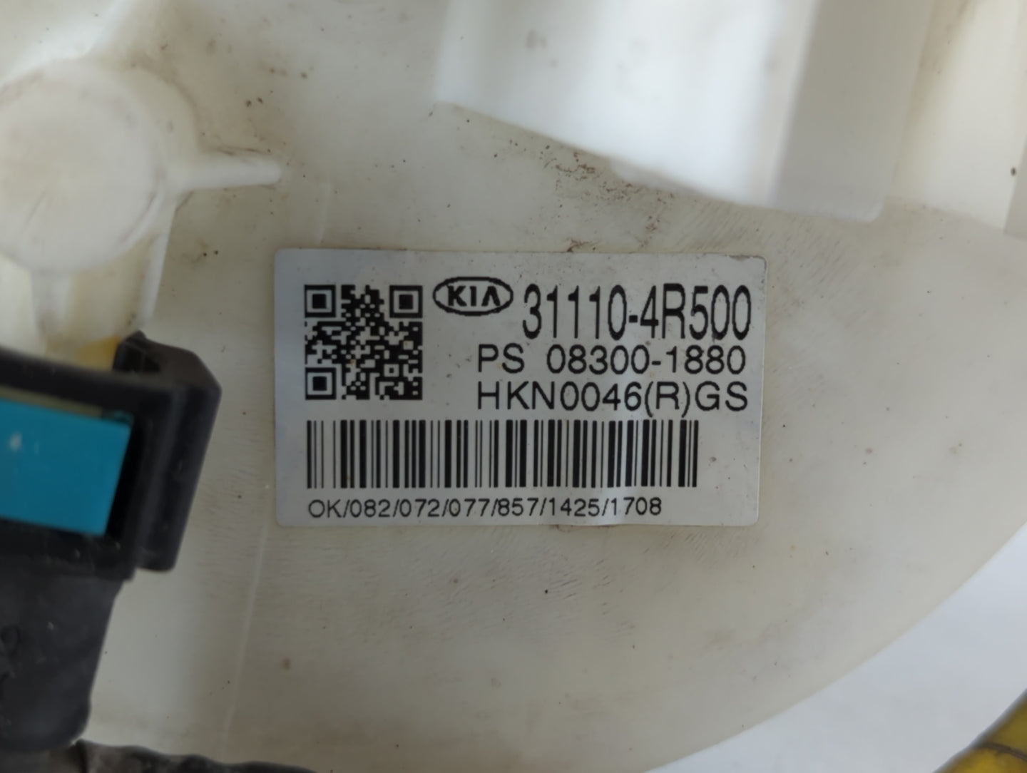 2005-2010 Kia Sportage Electrical Gas Fuel Pump Assembly - Oemusedautoparts1.com
