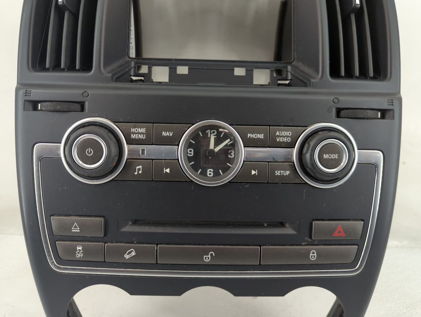 2006 Land Rover Land Rover Radio Control Panel - Oemusedautoparts1.com