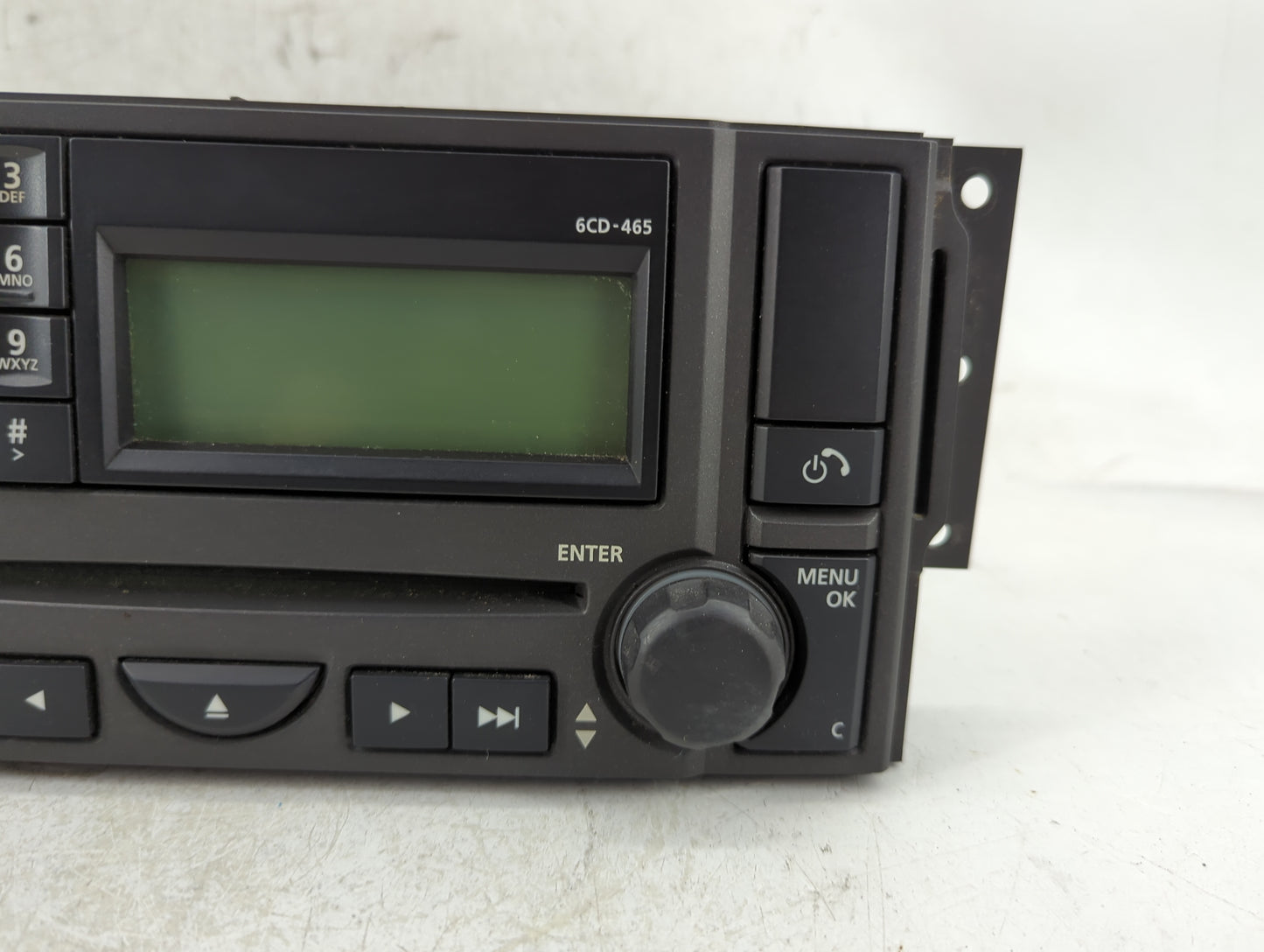 2006 Land Rover Land Rover Radio AM FM Cd Player Receiver Replacement P/N:VUX500330 Fits Fits 2005 2007 2008 2009 OEM Used A