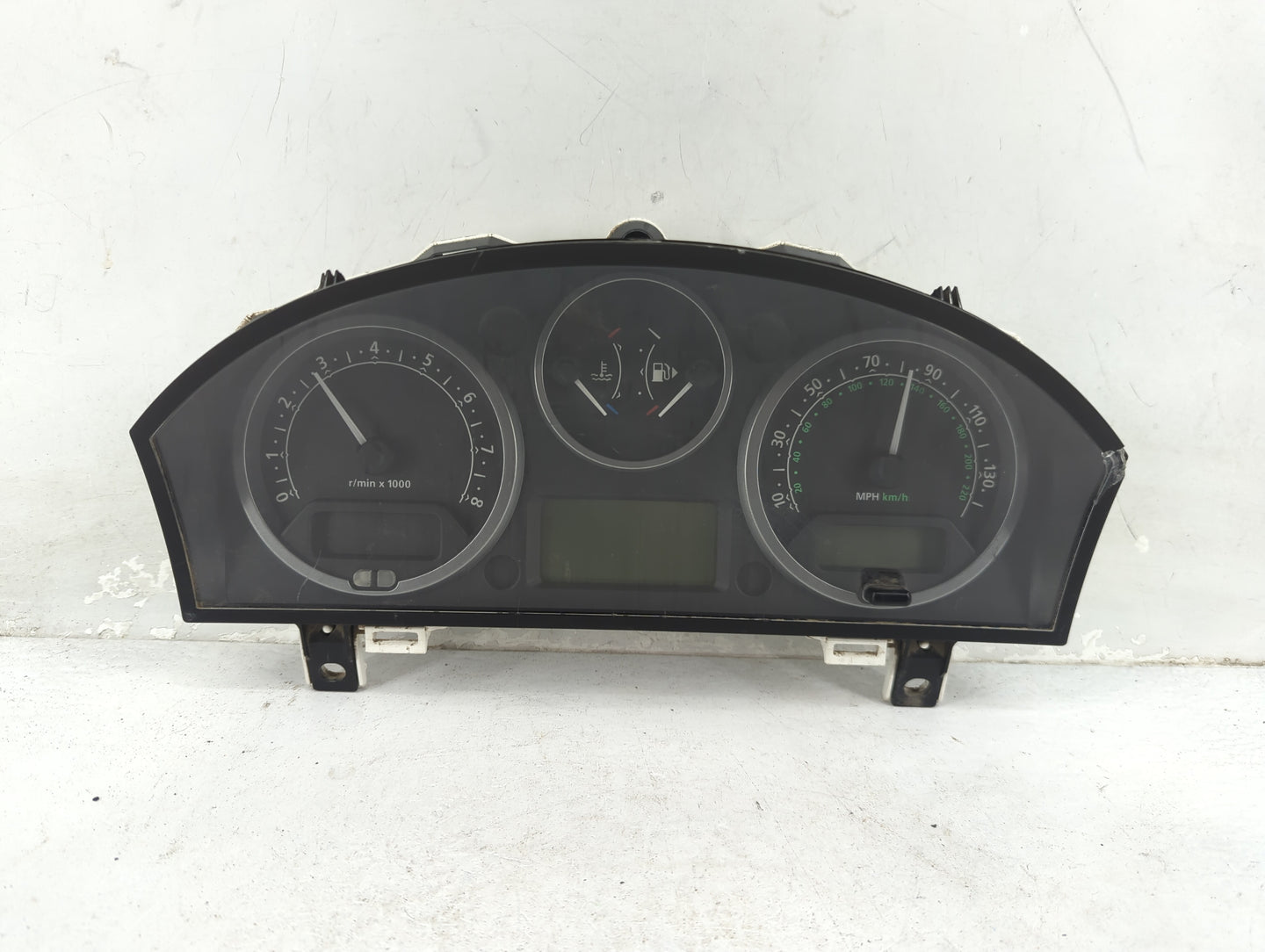 2006 Land Rover Lr3 Instrument Cluster Speedometer Gauges P/N:YAC500474 YAH500172, R050702, LR-0019-001 Fits OEM Used Auto P