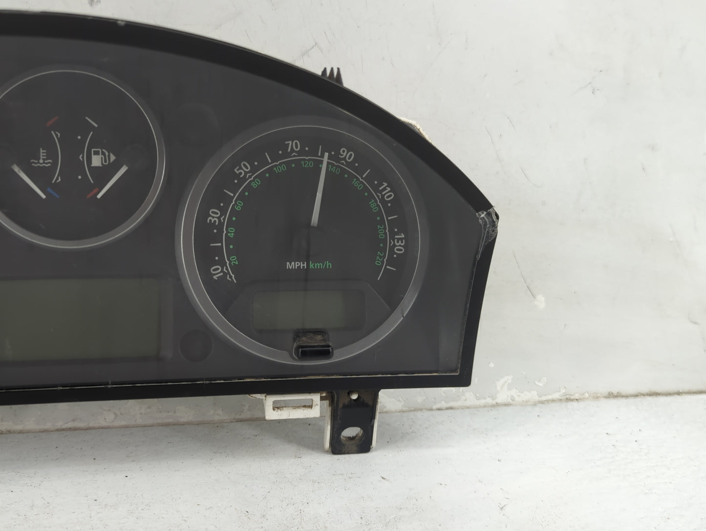 2006 Land Rover Lr3 Instrument Cluster Speedometer Gauges P/N:YAC500474 YAH500172, R050702, LR-0019-001 Fits OEM Used Auto P