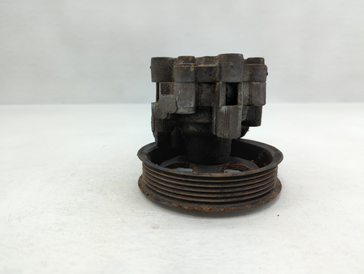 2005-2009 Land Rover Lr3 Power Steering Column Pump Oem - Oemusedautoparts1.com
