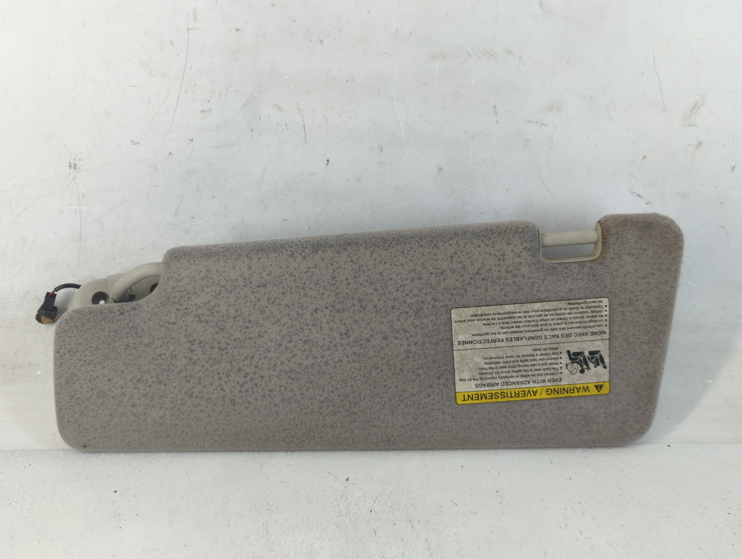 2005-2009 Land Rover Lr3 Sun Visor Shade Replacement Passenger Right Mirror Fits Fits 2005 2006 2007 2008 2009 OEM Used Auto