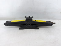 2006 Land Rover Lr3 Spare Scissor Car Jack - Oemusedautoparts1.com