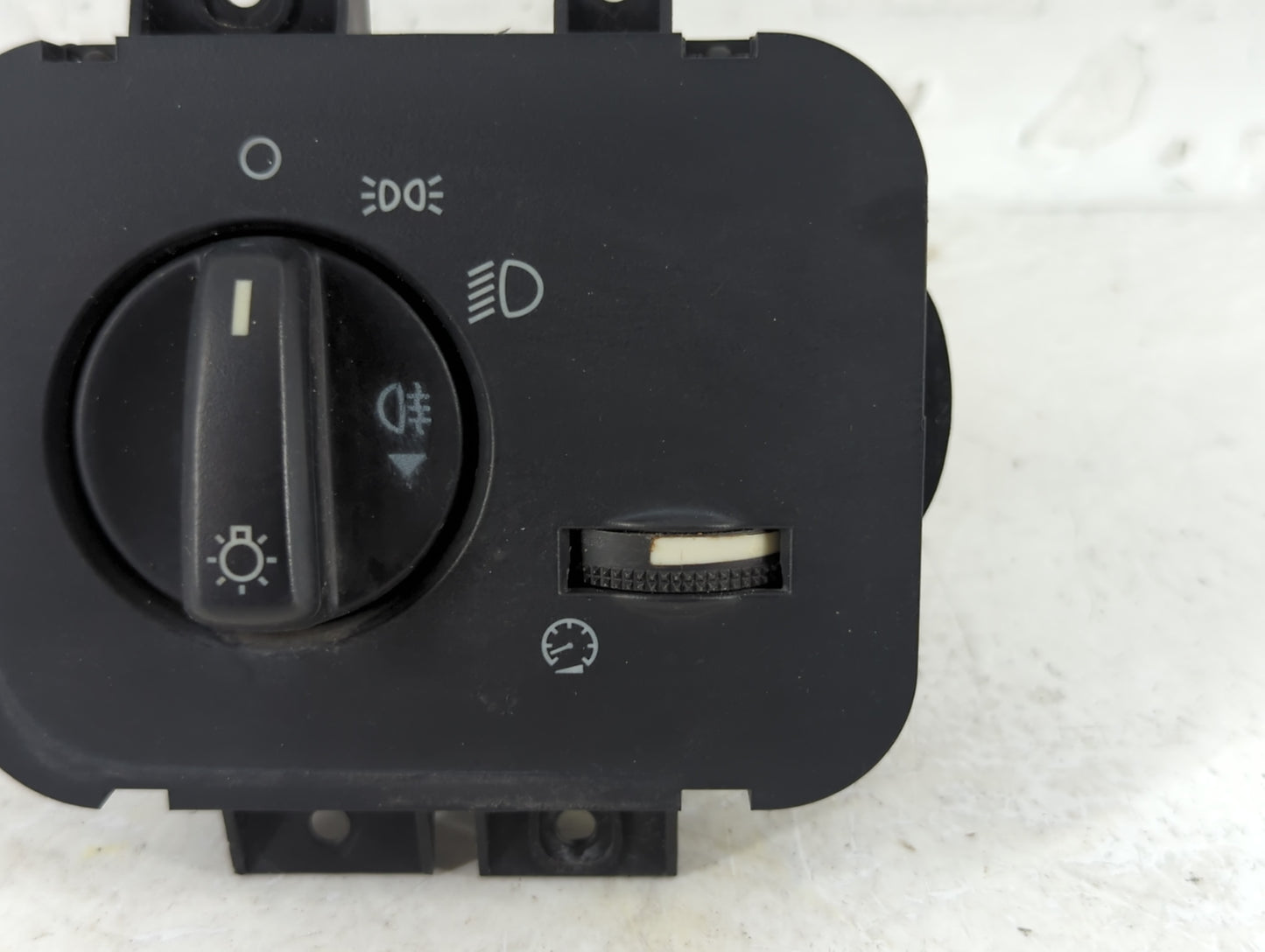 2006 Land Rover Lr3 Headlight Head Light Switch Lamp Control - Oemusedautoparts1.com