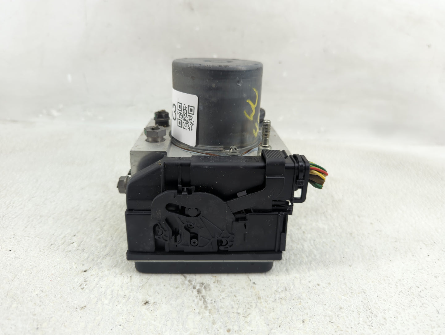 2006 Land Rover Range Rover ABS Pump Control Module Replacement P/N:SRB 500 440 Fits Fits 2005 OEM Used Auto Parts - Oemused