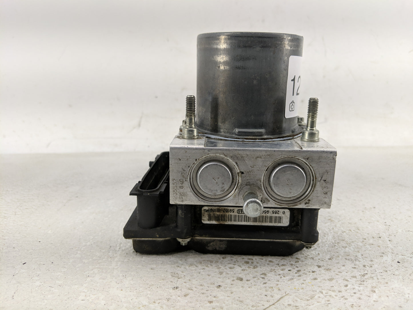 2006 Land Rover Range Rover ABS Pump Control Module Replacement P/N:0 265 234 074 Fits Fits 2005 OEM Used Auto Parts - Oemus