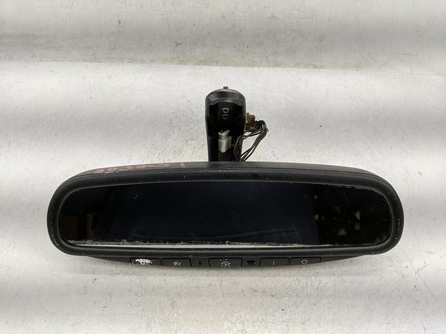 2006-2014 Land Rover Range Rover Interior Rear View Mirror Replacement OEM Fits OEM Used Auto Parts - Oemusedautoparts1.com